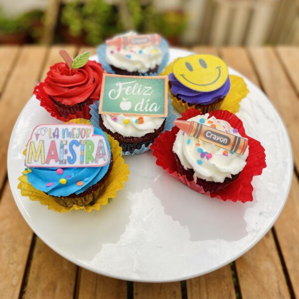 Cupcakes para celebrar a quienes enseñan con el corazón